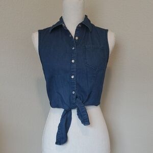 Forever 21 Denium Button-Down Crop Top